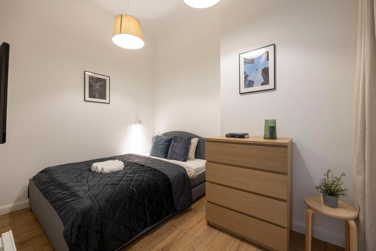 Central Grand Apartment With 5Bedrm 2Bathroom — Fotók 1
